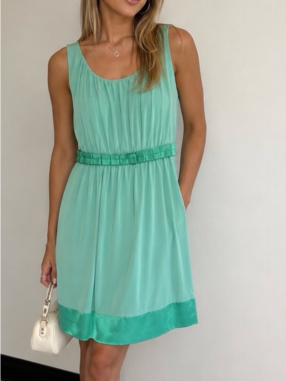 BCBG Paris Sz 8 Aqua Green Sleeveless Dress Pleated Waist Satin Hem Y2K Cocktail